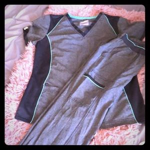 Women’s scrub set Large Top and Large Bottom